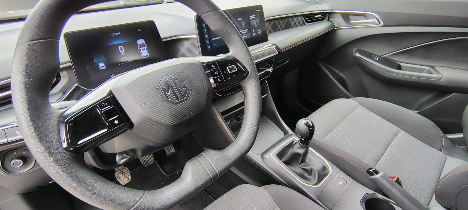 2025 MG MG 3 1.5 Style HB Mt