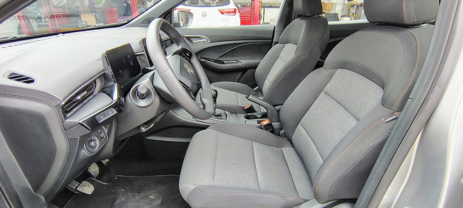 2025 MG MG 3 1.5 Style HB Mt