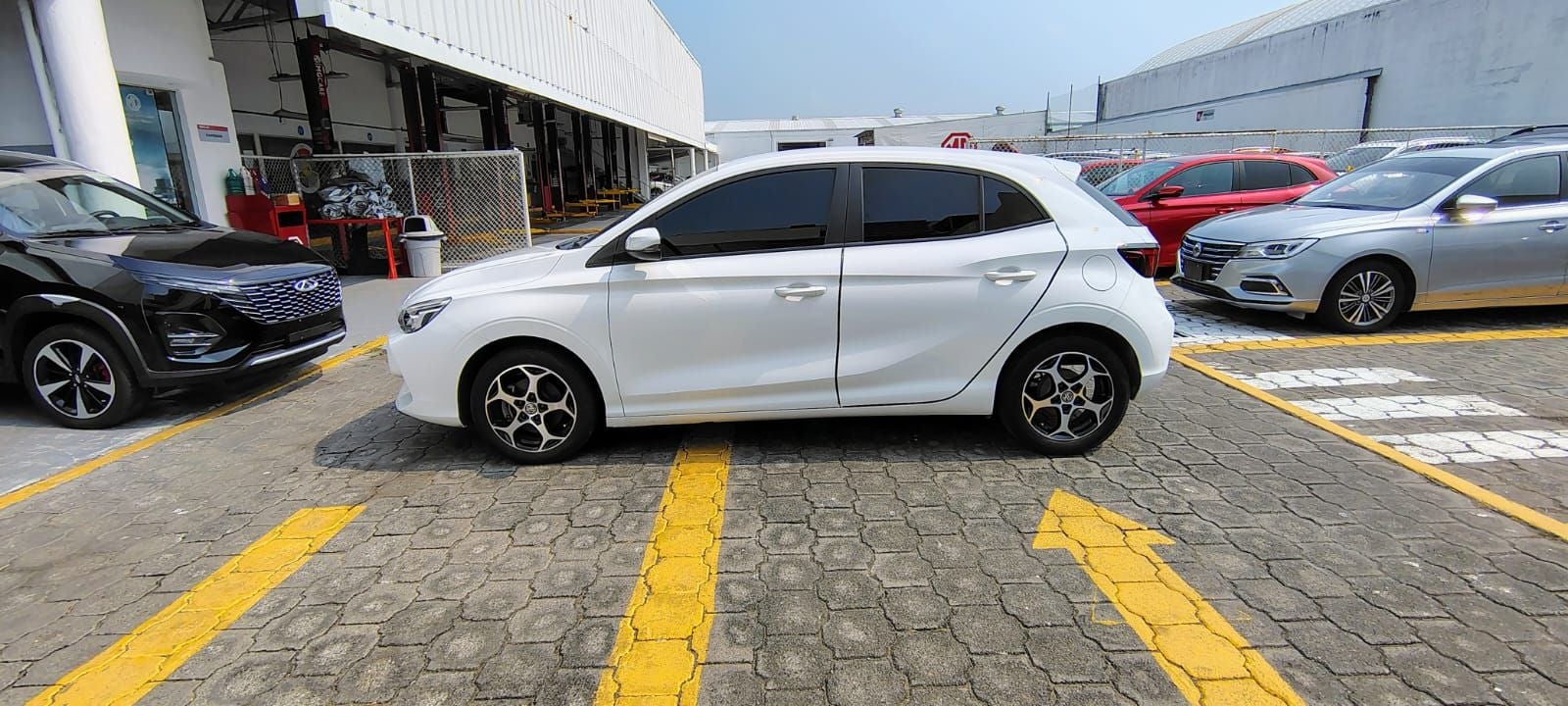 2025 MG MG 3 1.5 Style HB Mt