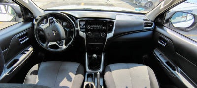 2022 Mitsubishi L200 2.4 Glx Cabina Doble 4x2 Mt