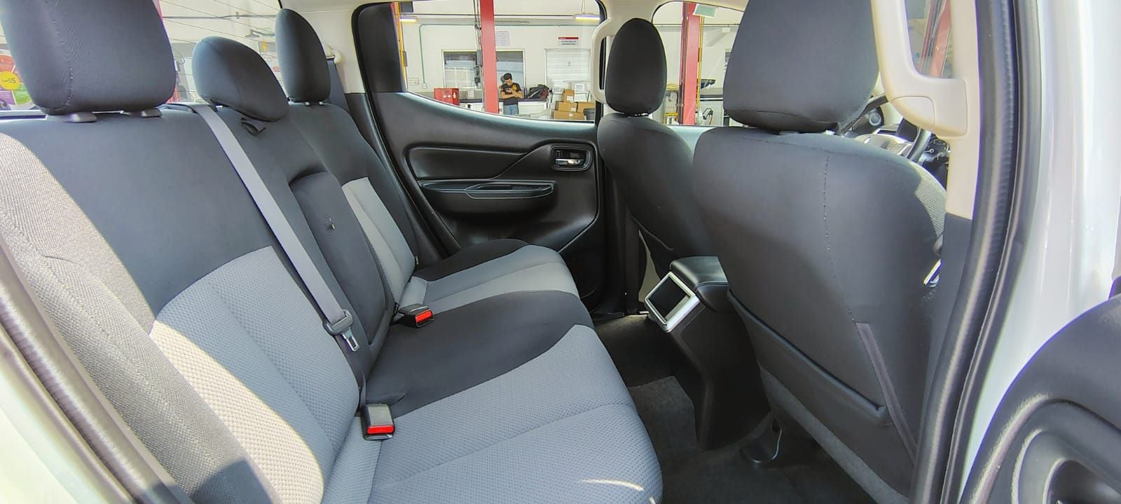 2022 Mitsubishi L200 2.4 Glx Cabina Doble 4x2 Mt