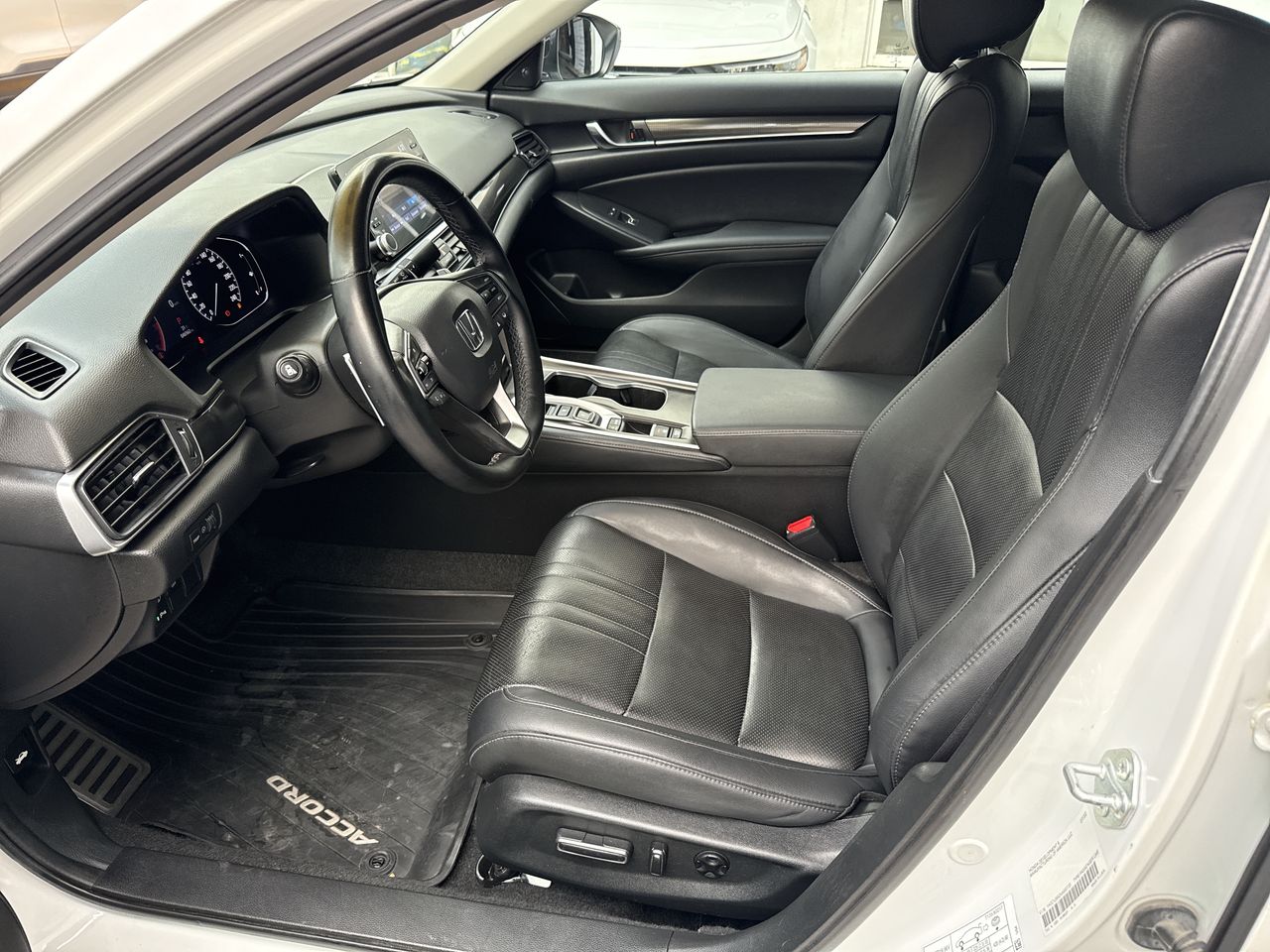 2022 Honda Accord 2.0 L4 Touring Piel Cvt