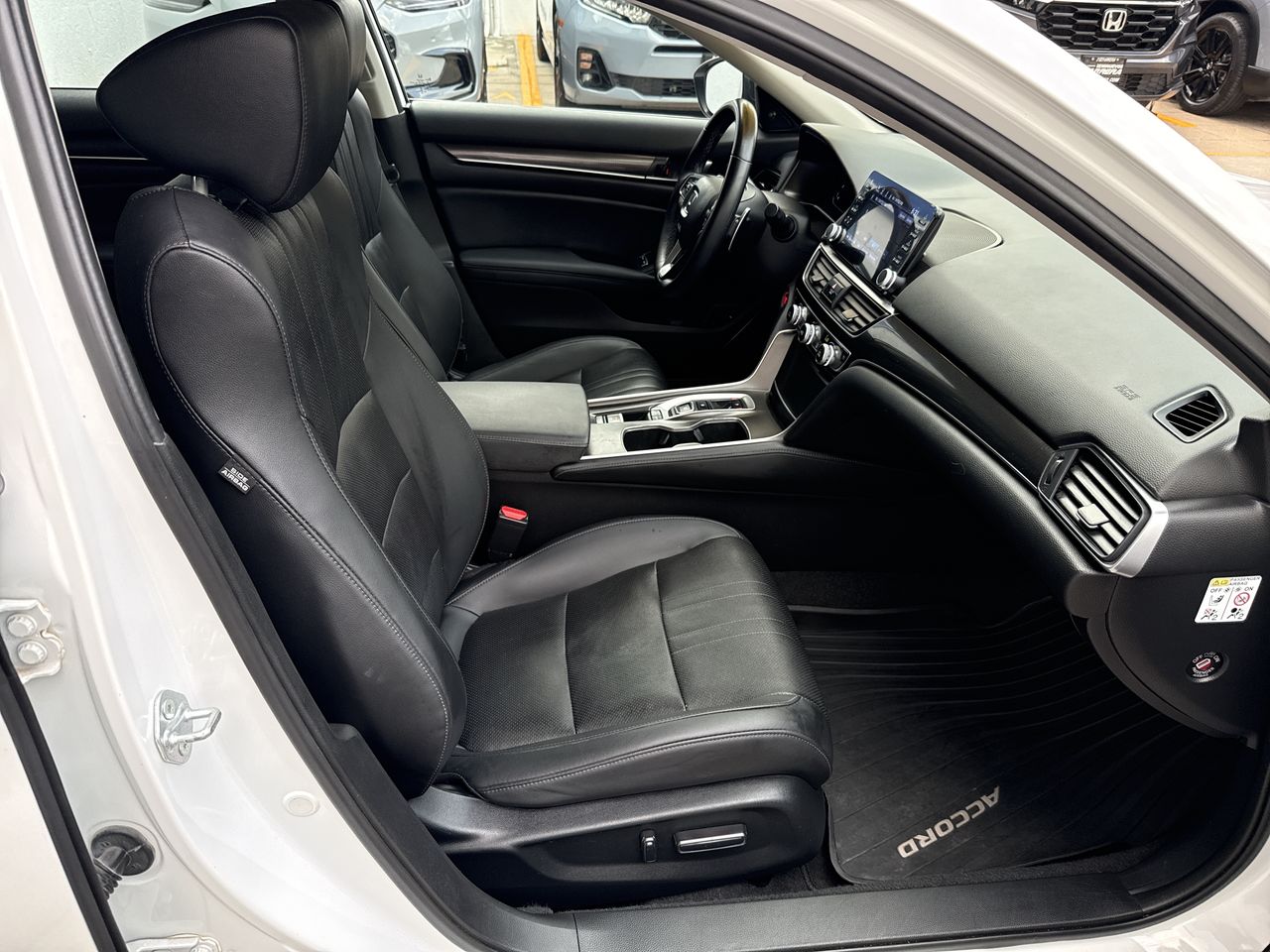 2022 Honda Accord 2.0 L4 Touring Piel Cvt
