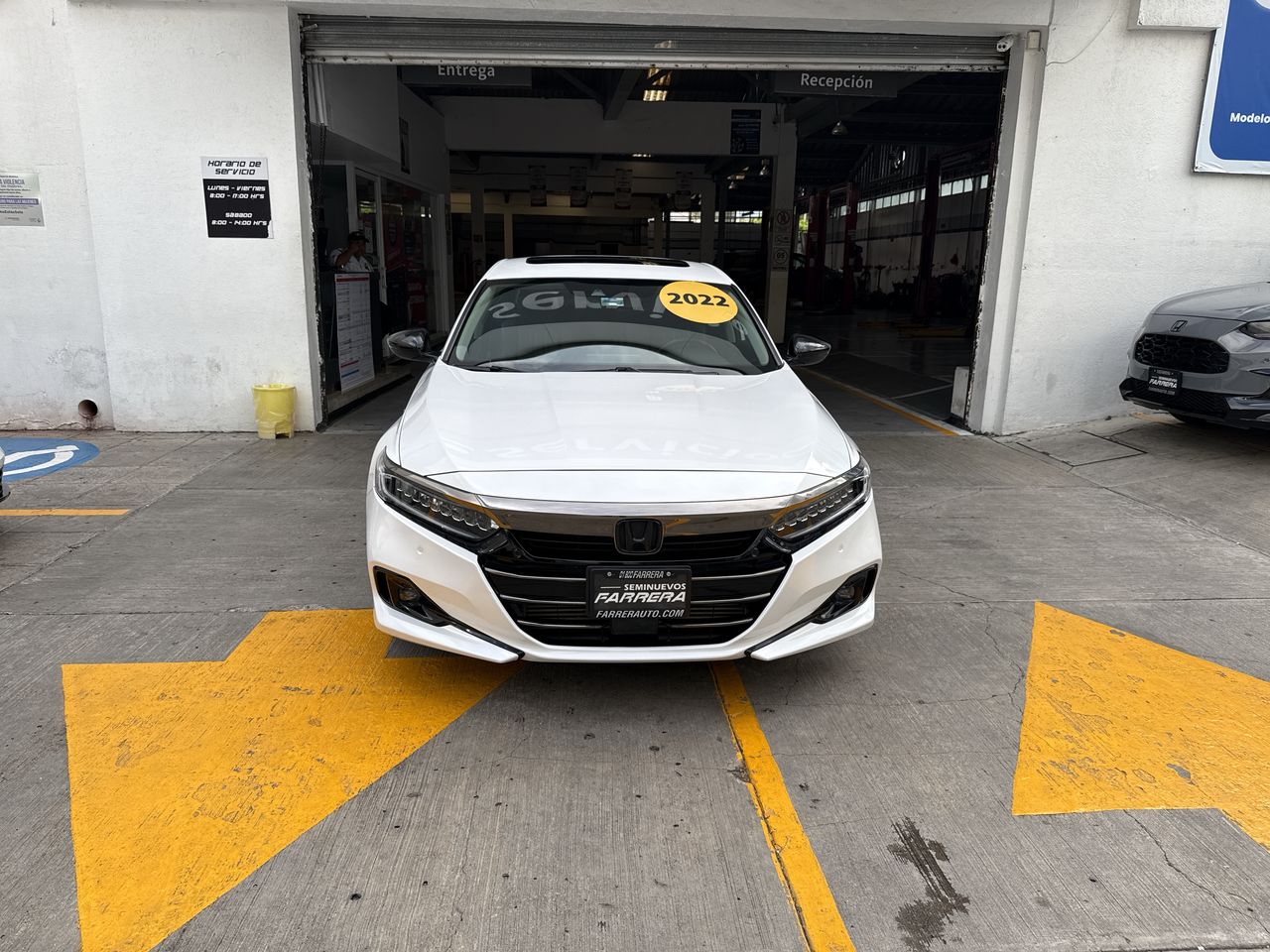 2022 Honda Accord 2.0 L4 Touring Piel Cvt