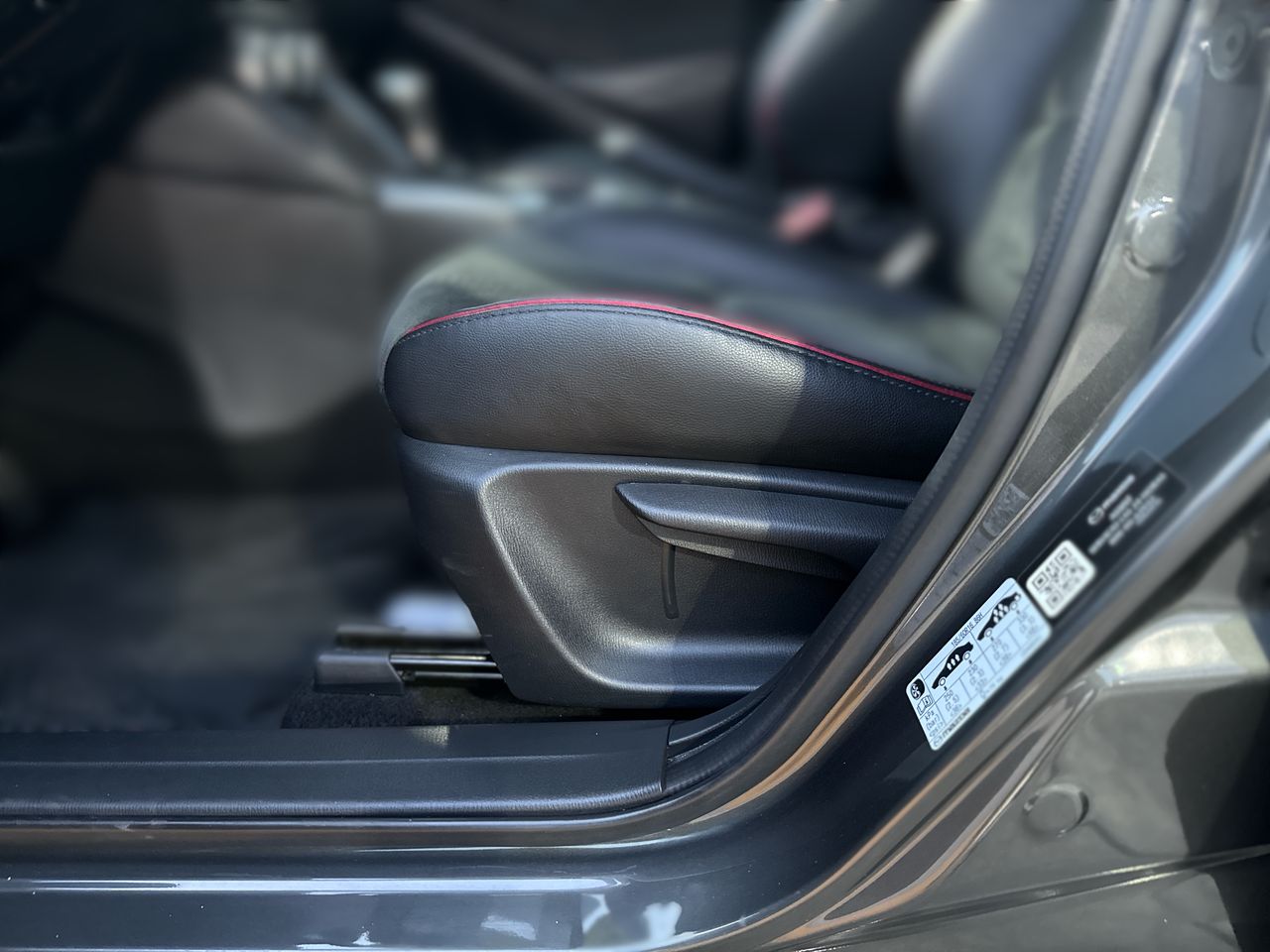 2025 Mazda Mazda 2 2.0 Signature Sedan At