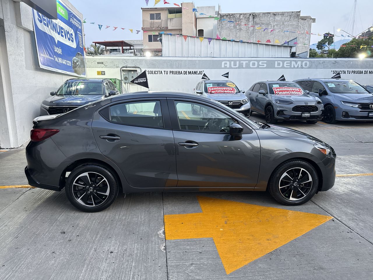 2025 Mazda Mazda 2 2.0 Signature Sedan At
