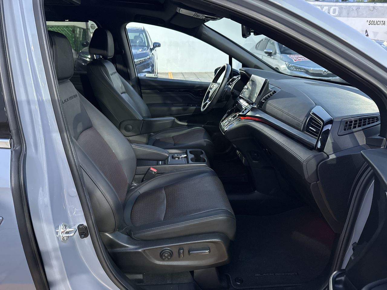 2025 Honda Odyssey 3.5 Black Edition At