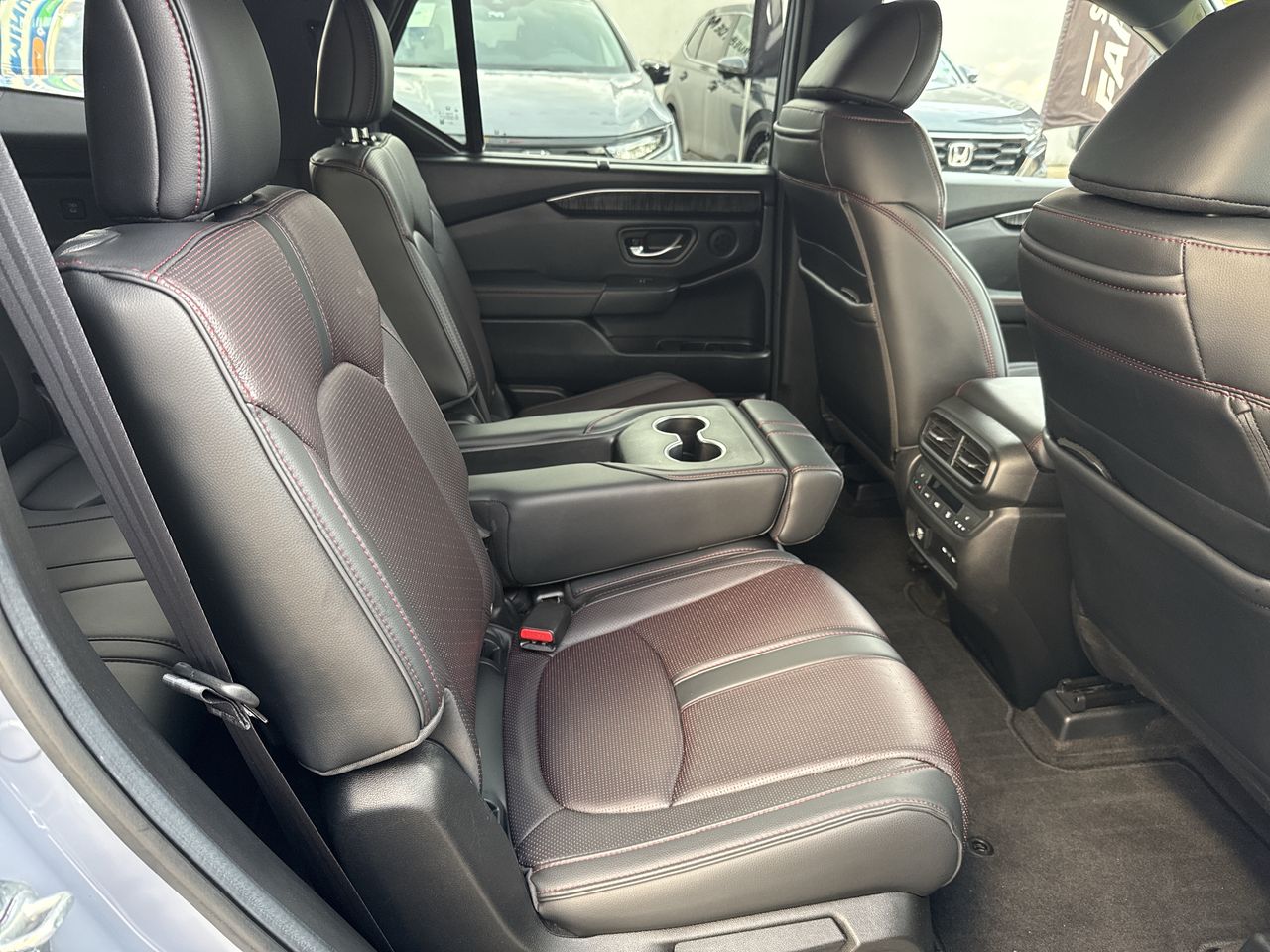 2025 Honda Pilot 3.5 Black Edition At