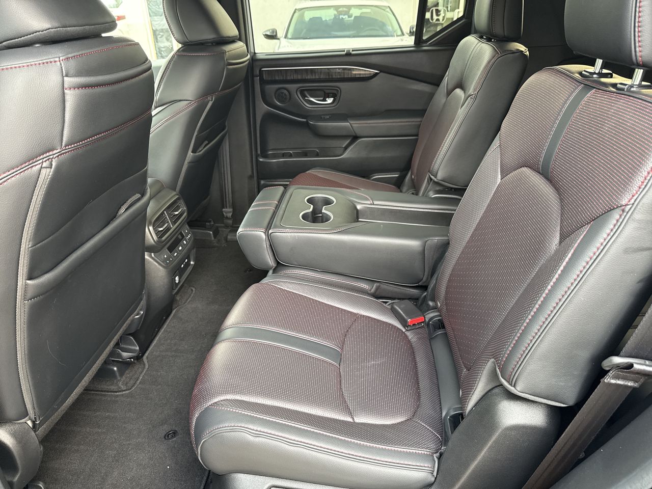 2025 Honda Pilot 3.5 Black Edition At