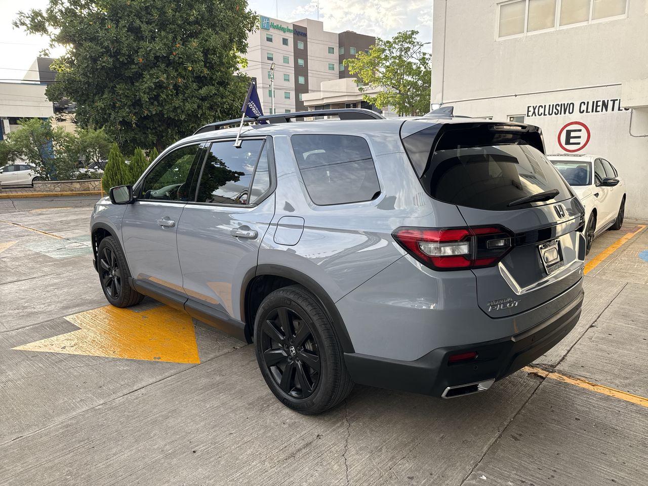 2025 Honda Pilot 3.5 Black Edition At
