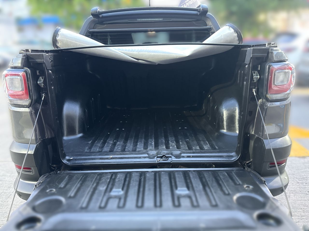 2025 RAM 700 1.3 Bighorn At