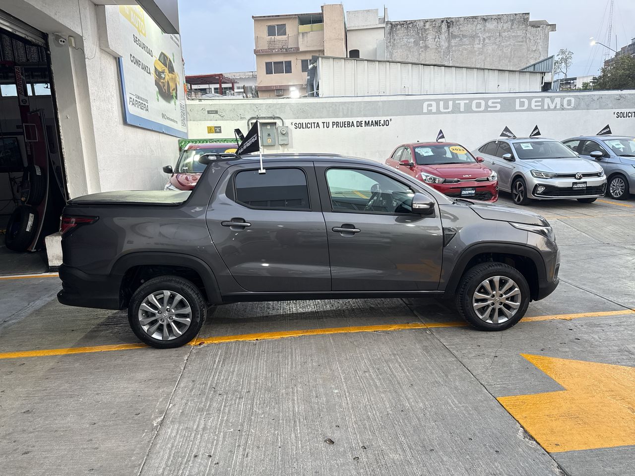 2025 RAM 700 1.3 Bighorn At