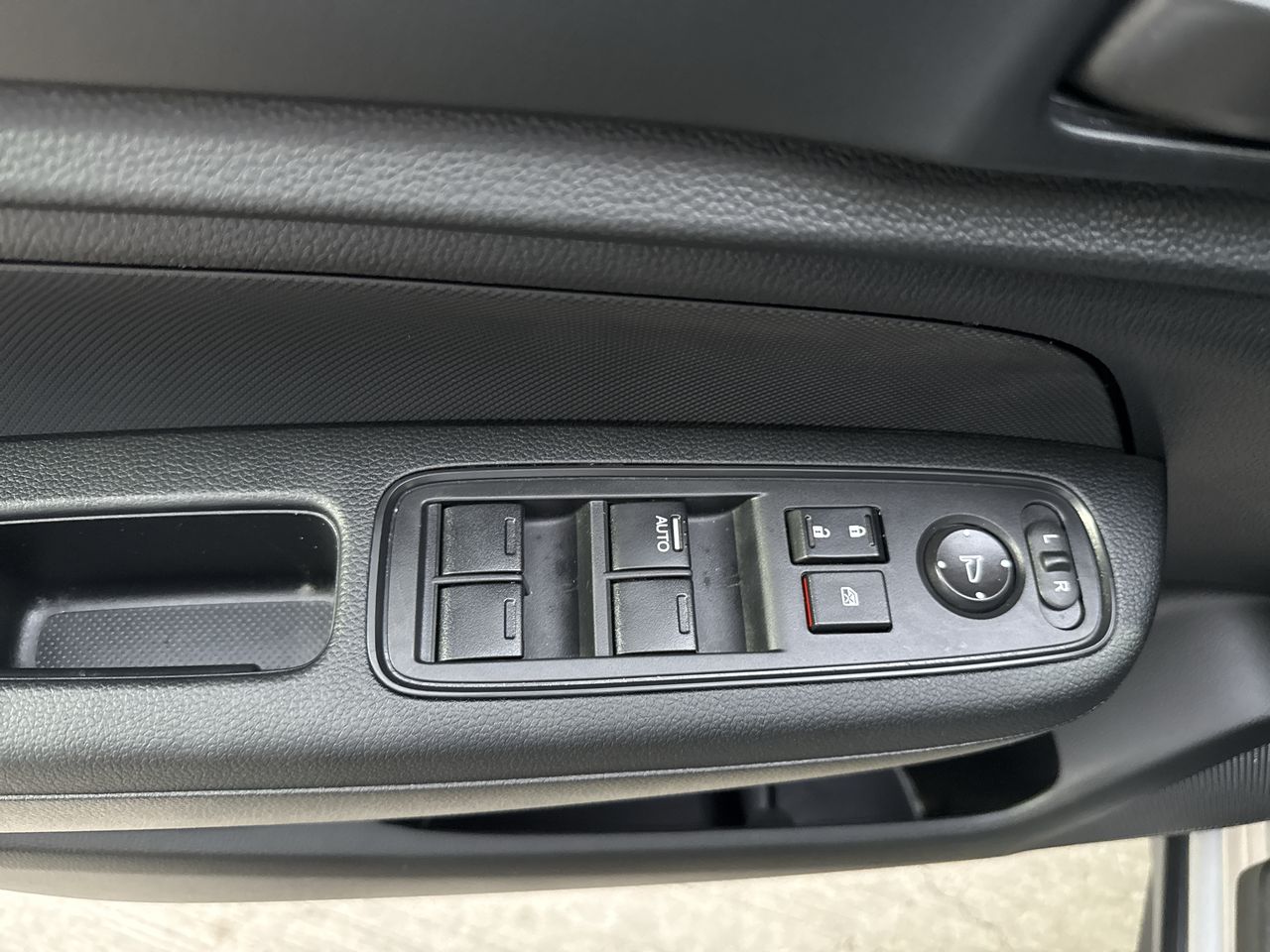 2025 Honda BR-V 1.5 Uniq At