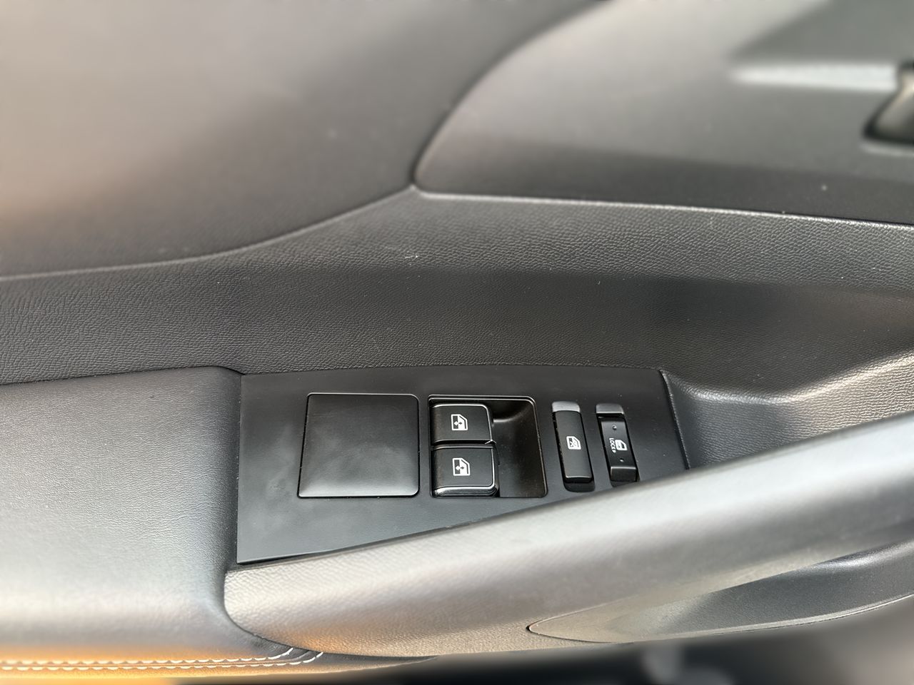 2025 RAM 1200 2.4 Tradesman Regular Cab Mt