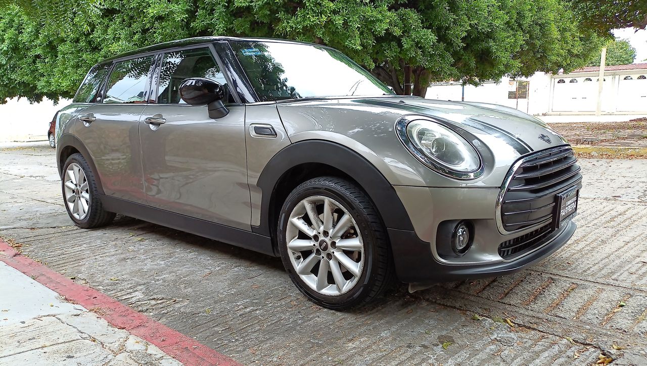 2020 MINI Clubman 1.5 Chili At