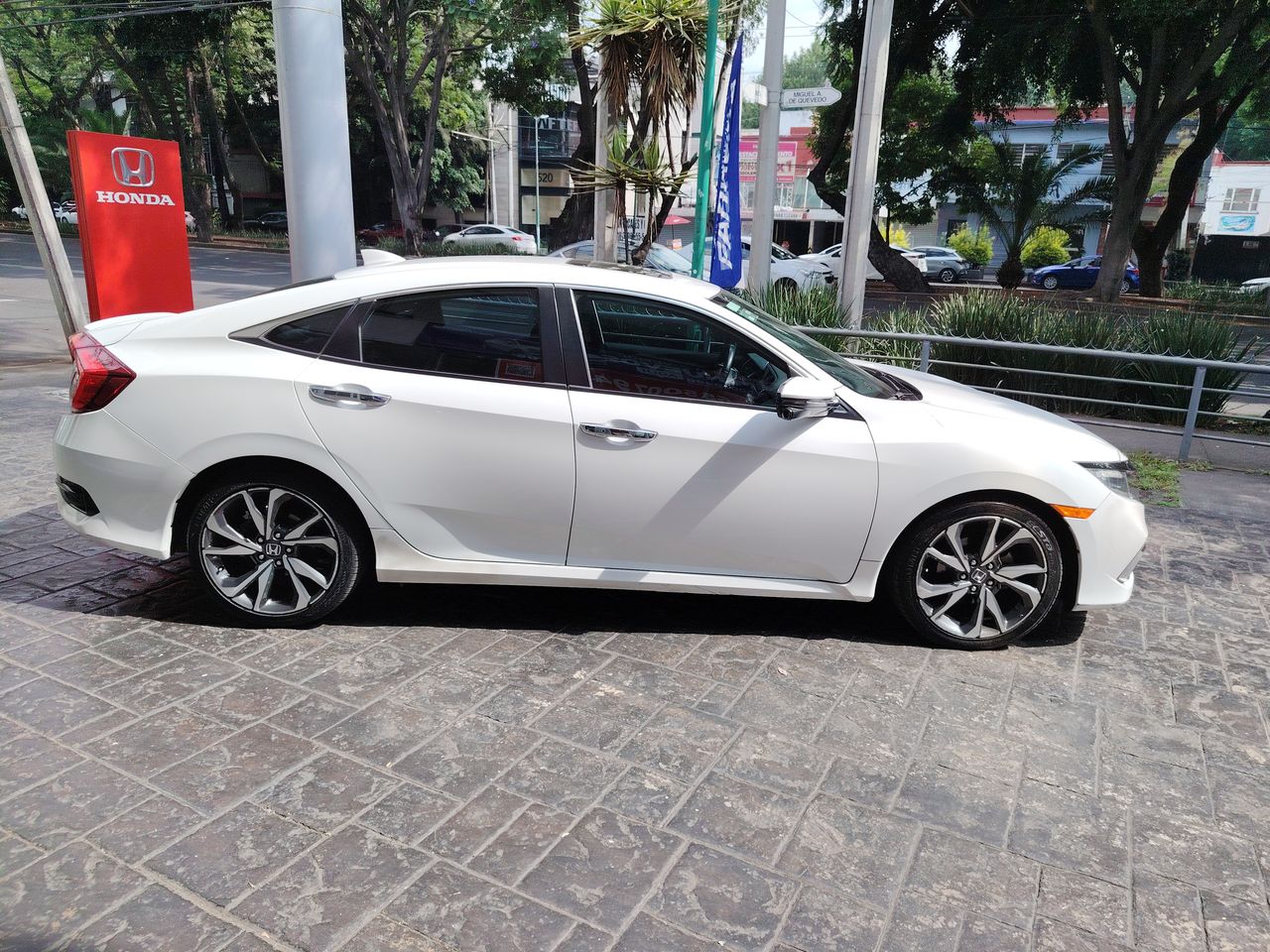 2020 Honda Civic 1.5 Turbo Touring Cvt