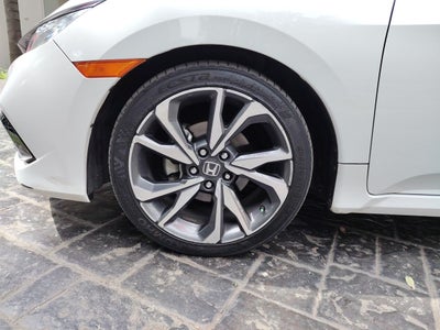 2020 Honda Civic 1.5 Turbo Touring Cvt