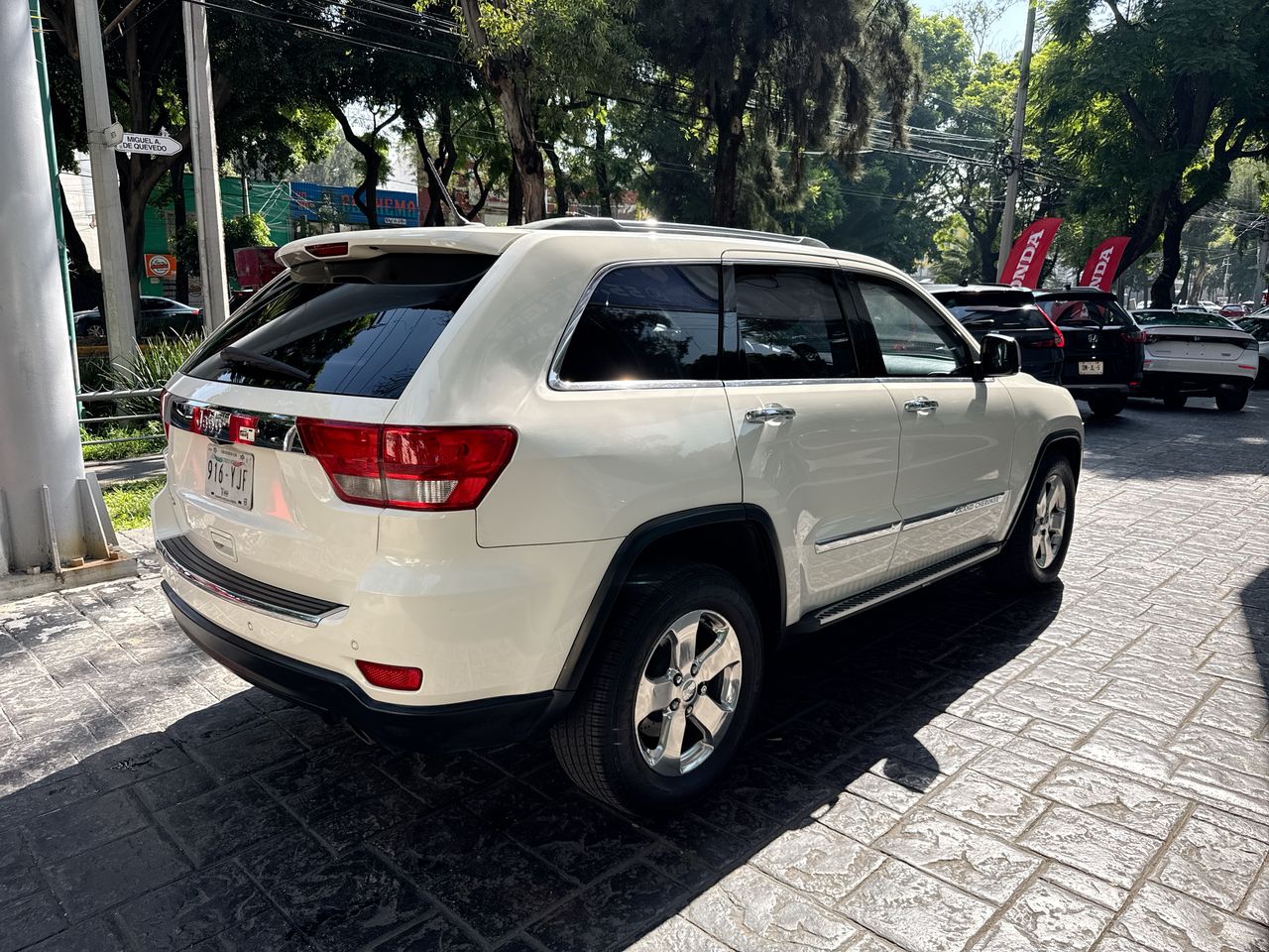 2012 Jeep Grand Cherokee 5.7 V8 Limited Premium 4x2 At