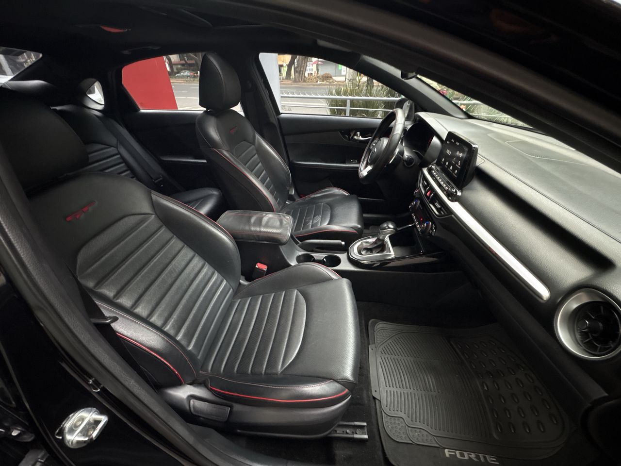 2020 Kia Forte 1.6 GT Turbo 4p At