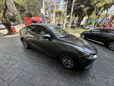 2023 Mazda Mazda 2 1.5 I Sport Sedan At