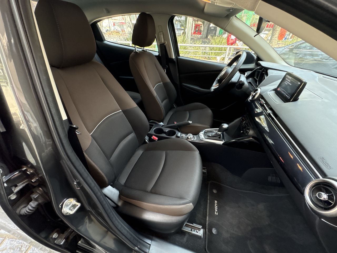 2023 Mazda Mazda 2 1.5 I Sport Sedan At