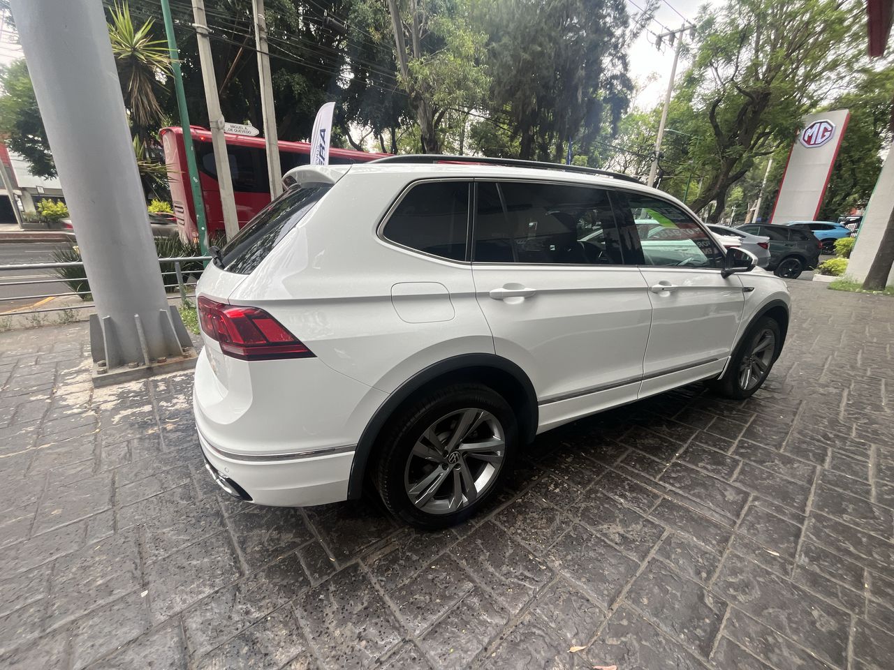 2022 Volkswagen Tiguan 1.4 R-Line 5p At