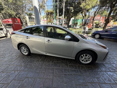 2021 Toyota Prius 1.8 Base Hibrido Cvt