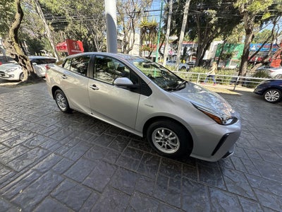 2021 Toyota Prius 1.8 Base Hibrido Cvt