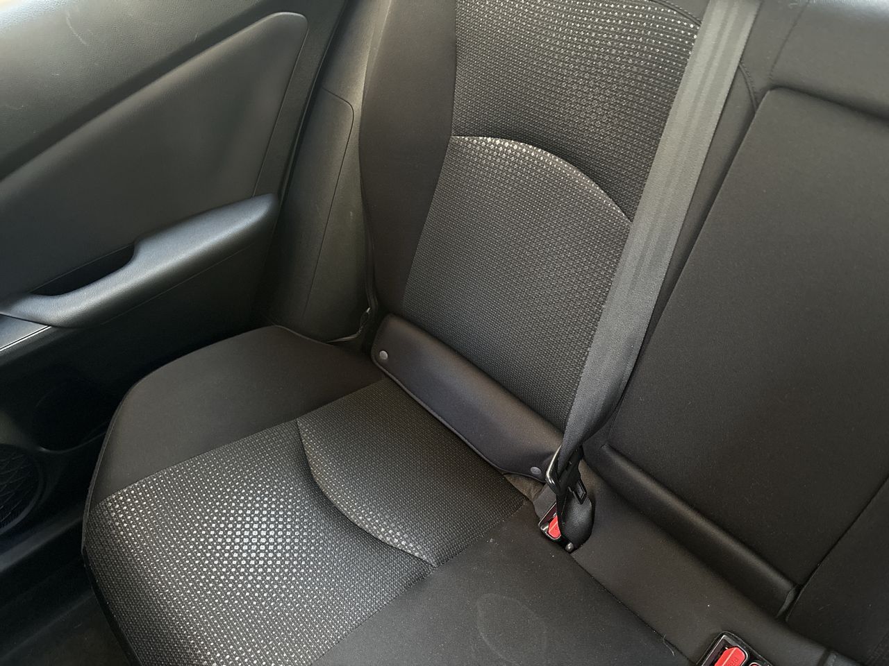 2021 Toyota Prius 1.8 Base Hibrido Cvt