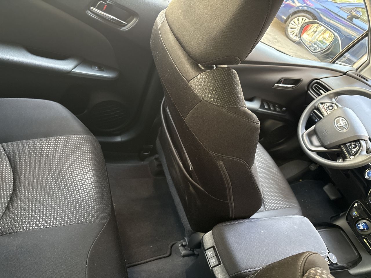 2021 Toyota Prius 1.8 Base Hibrido Cvt