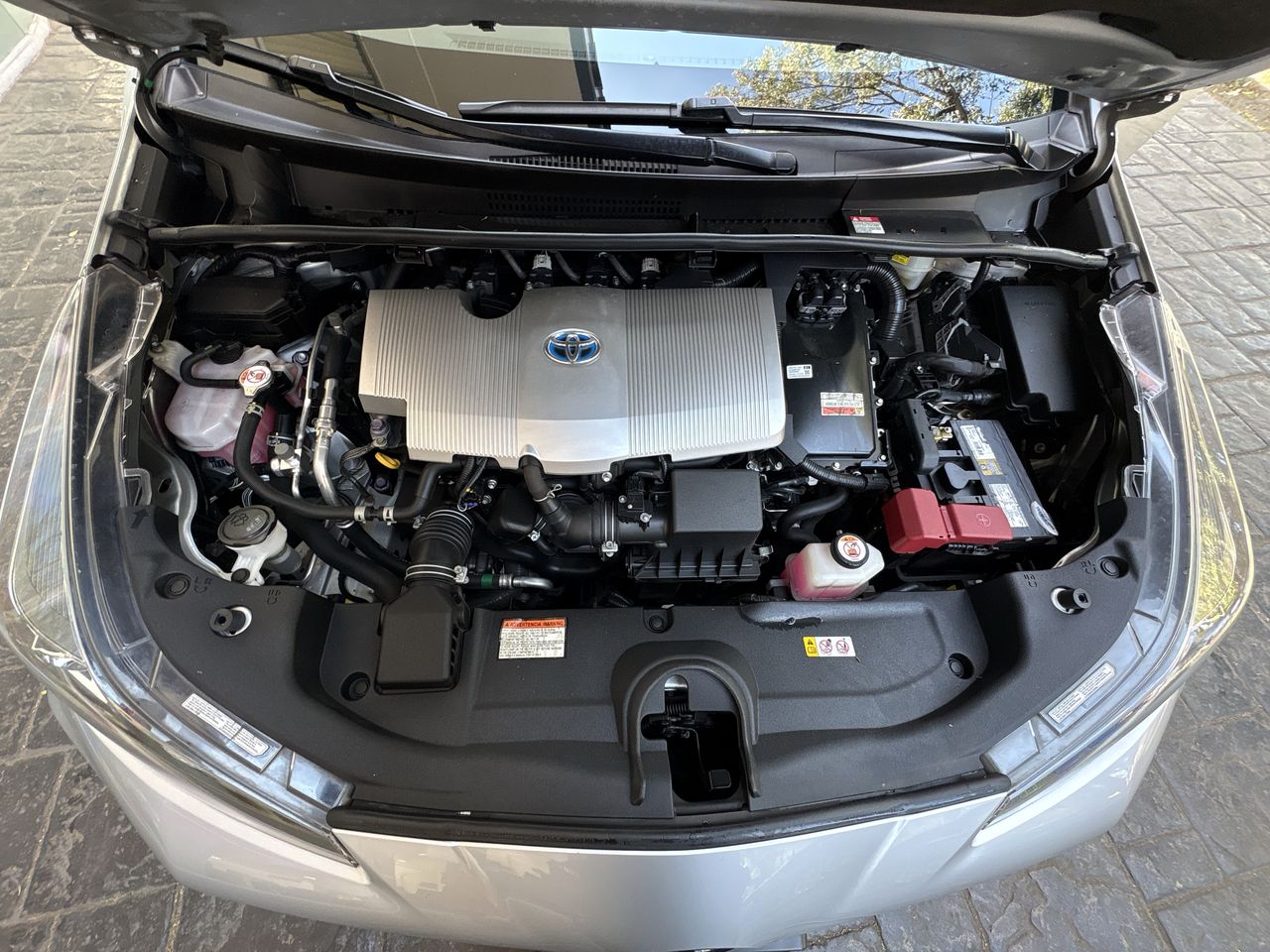 2021 Toyota Prius 1.8 Base Hibrido Cvt