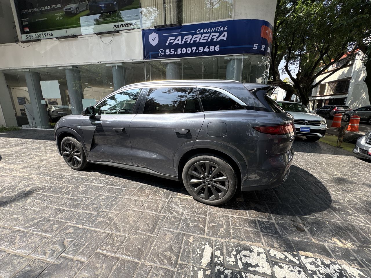 2026 BYD Atto 8 DM-p At