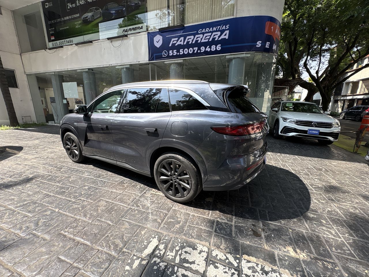2026 BYD Atto 8 DM-p At