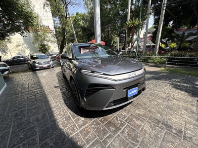 2026 BYD Atto 8 DM-p At