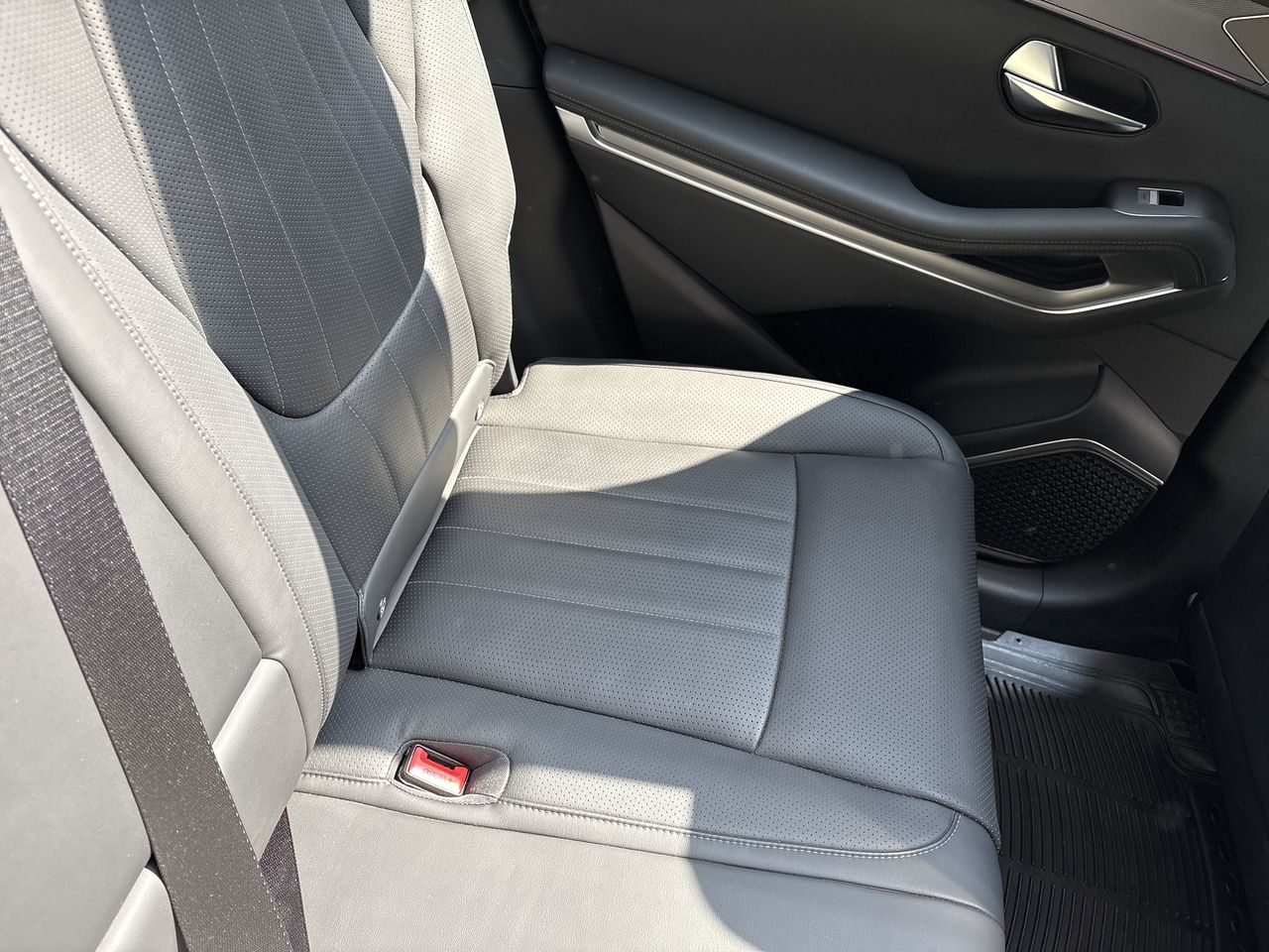 2026 BYD Atto 8 DM-p At
