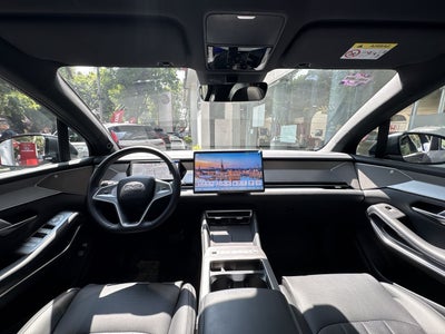2026 BYD Atto 8 DM-p At