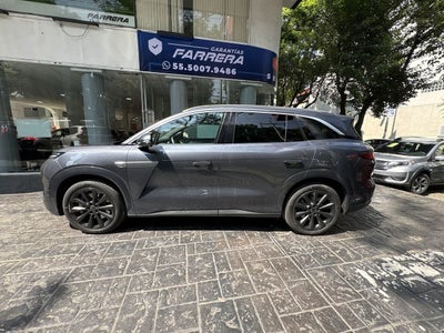2026 BYD Atto 8 DM-p At
