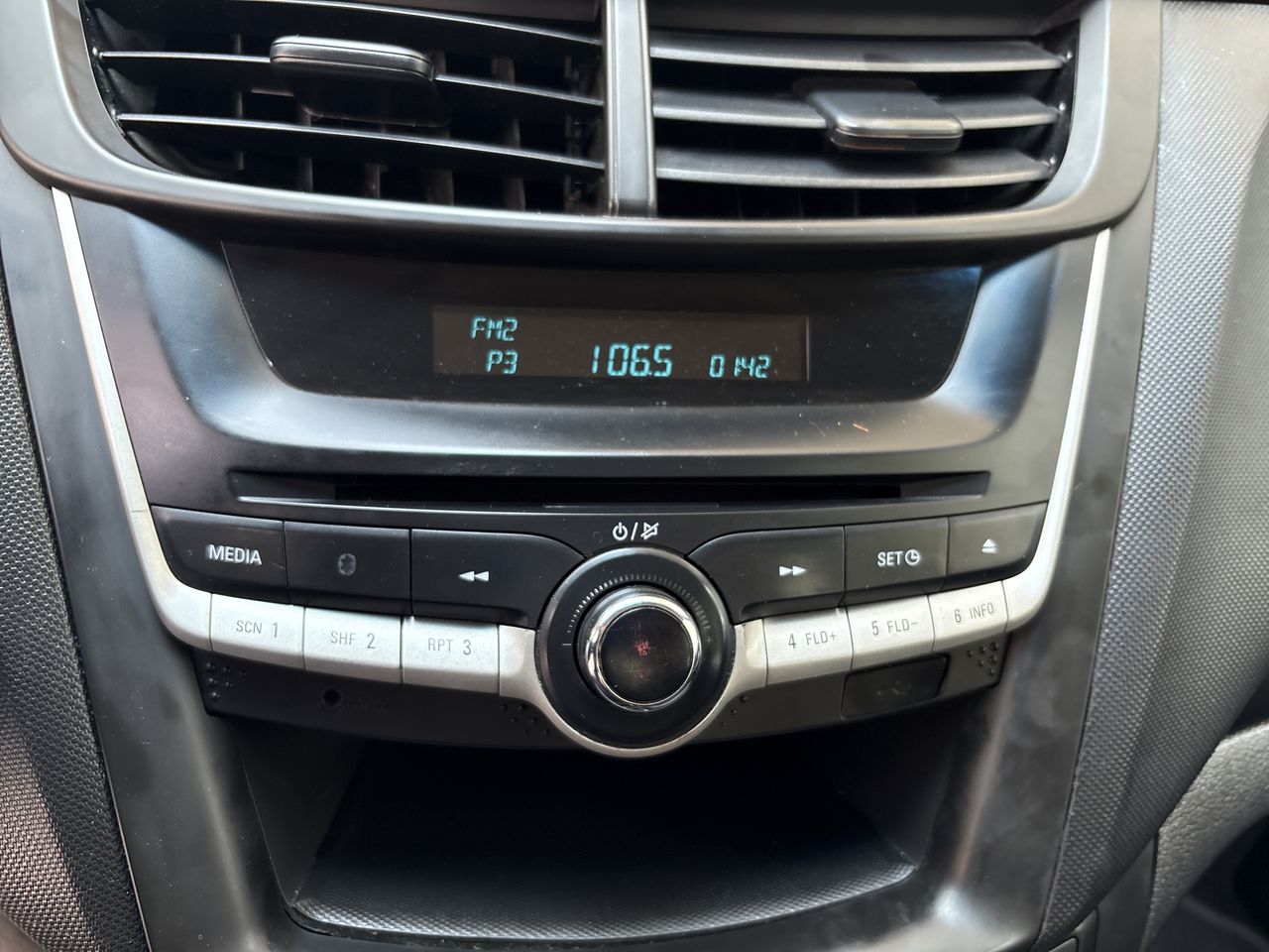 2022 Chevrolet Aveo 1.5 Ls Mt