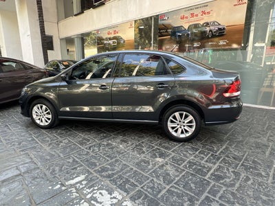 2017 Volkswagen Vento 1.6 Comfortline At