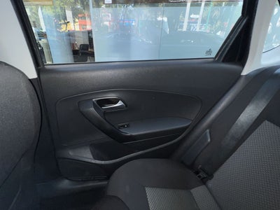 2017 Volkswagen Vento 1.6 Comfortline At