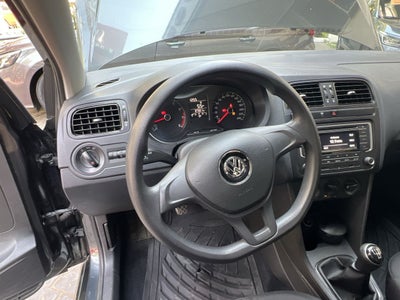 2017 Volkswagen Vento 1.6 Comfortline At