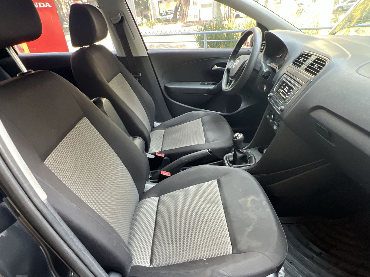 2017 Volkswagen Vento 1.6 Comfortline At