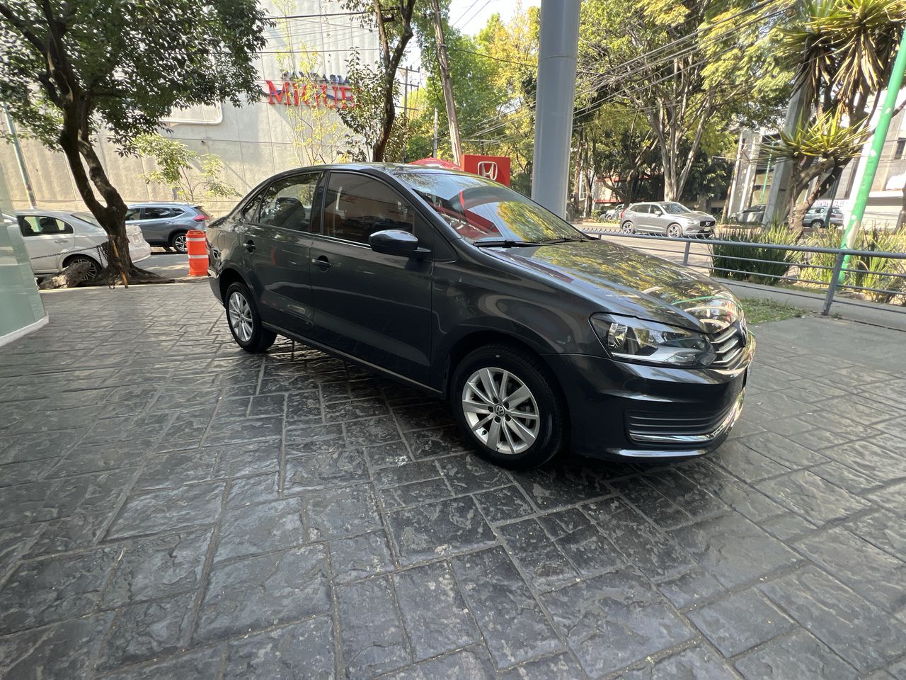 2017 Volkswagen Vento 1.6 Comfortline At