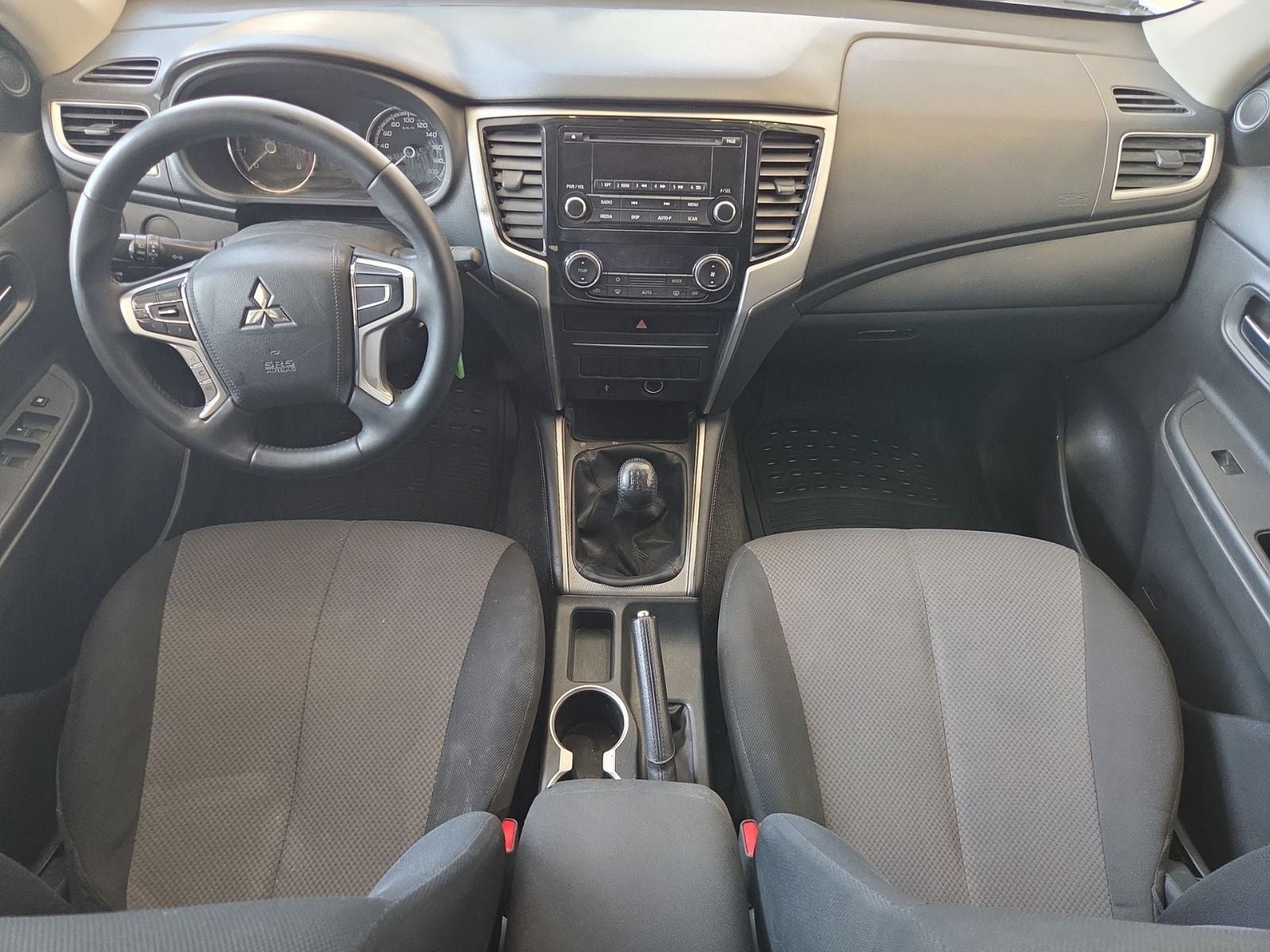 2022 Mitsubishi L200 2.4 GLX 4x2 Mt