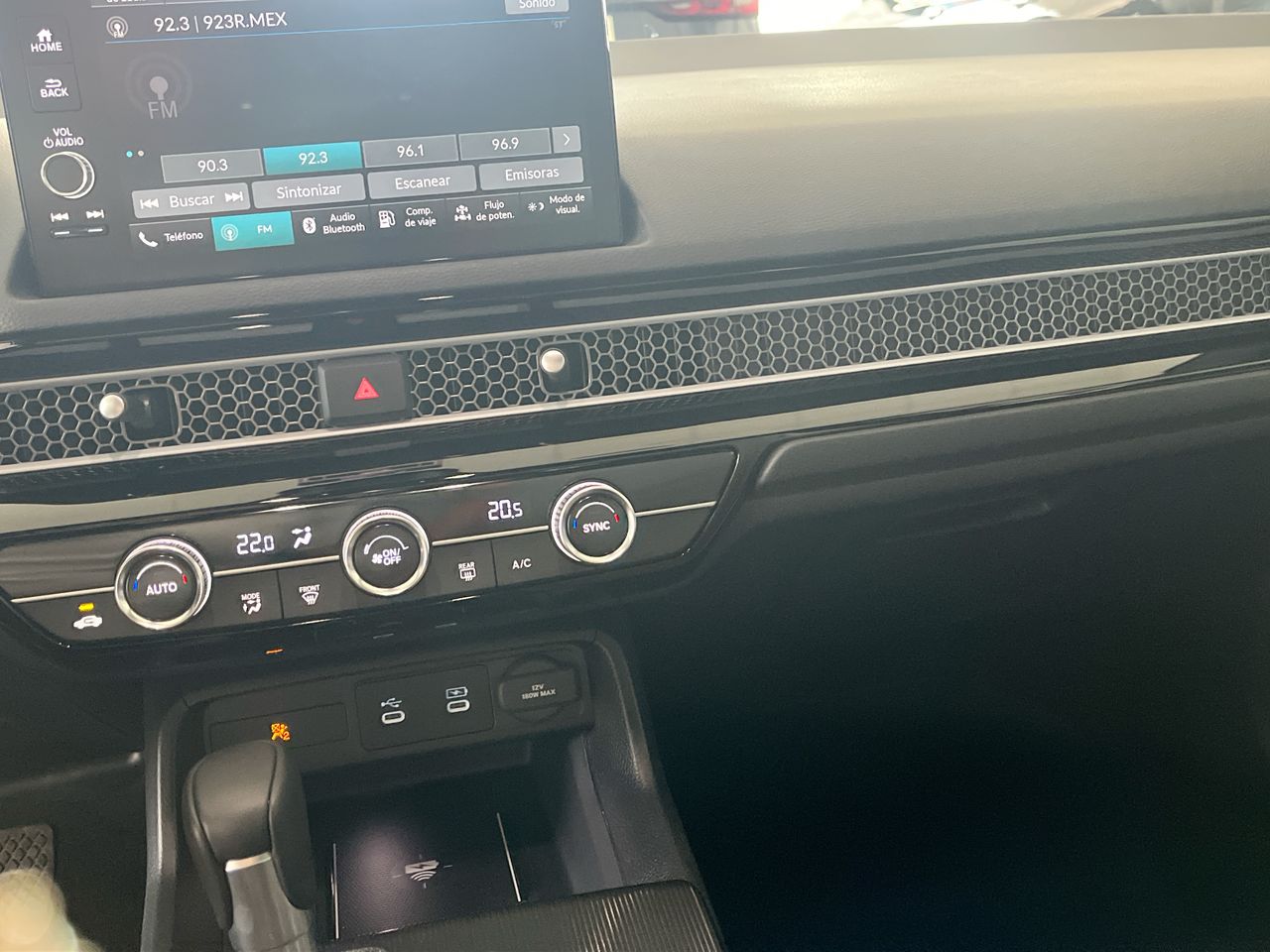 2025 Honda Civic 2.0 Touring Hev At