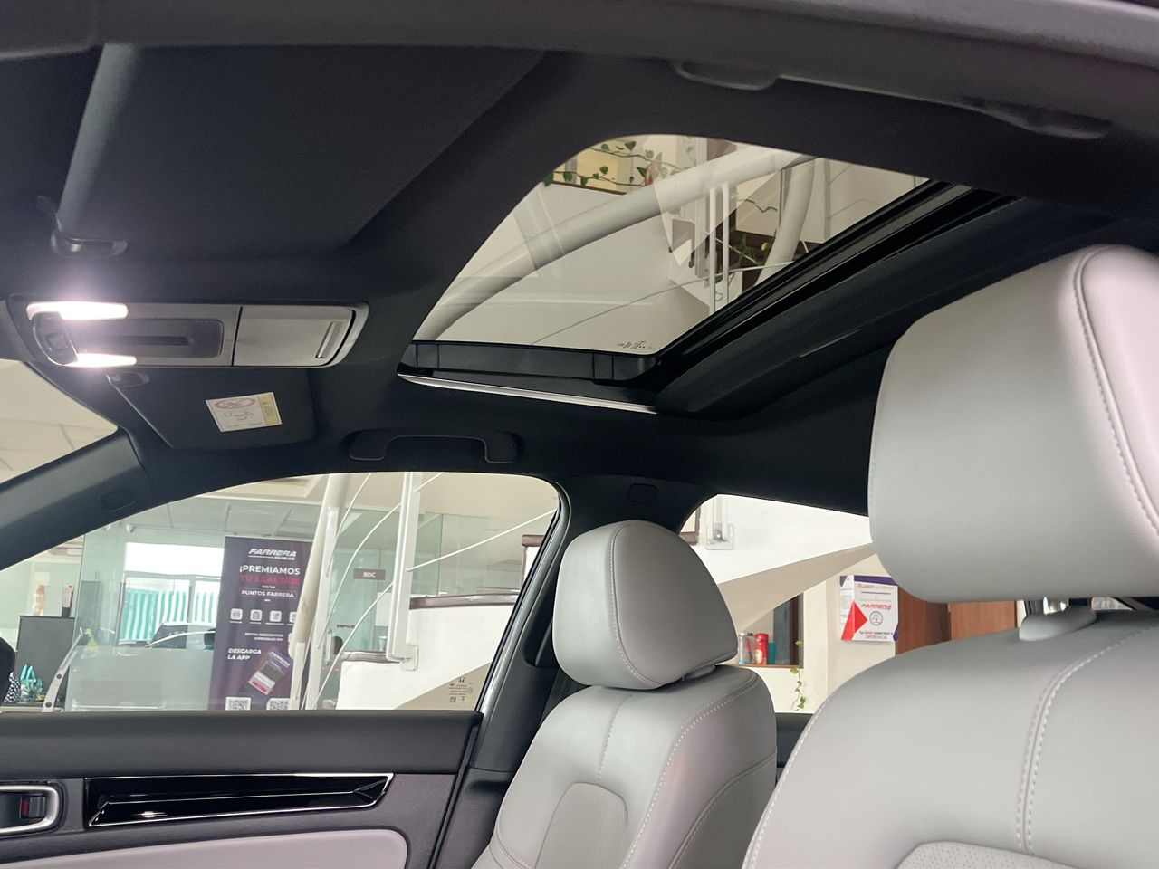 2025 Honda Civic 2.0 Touring Hev At