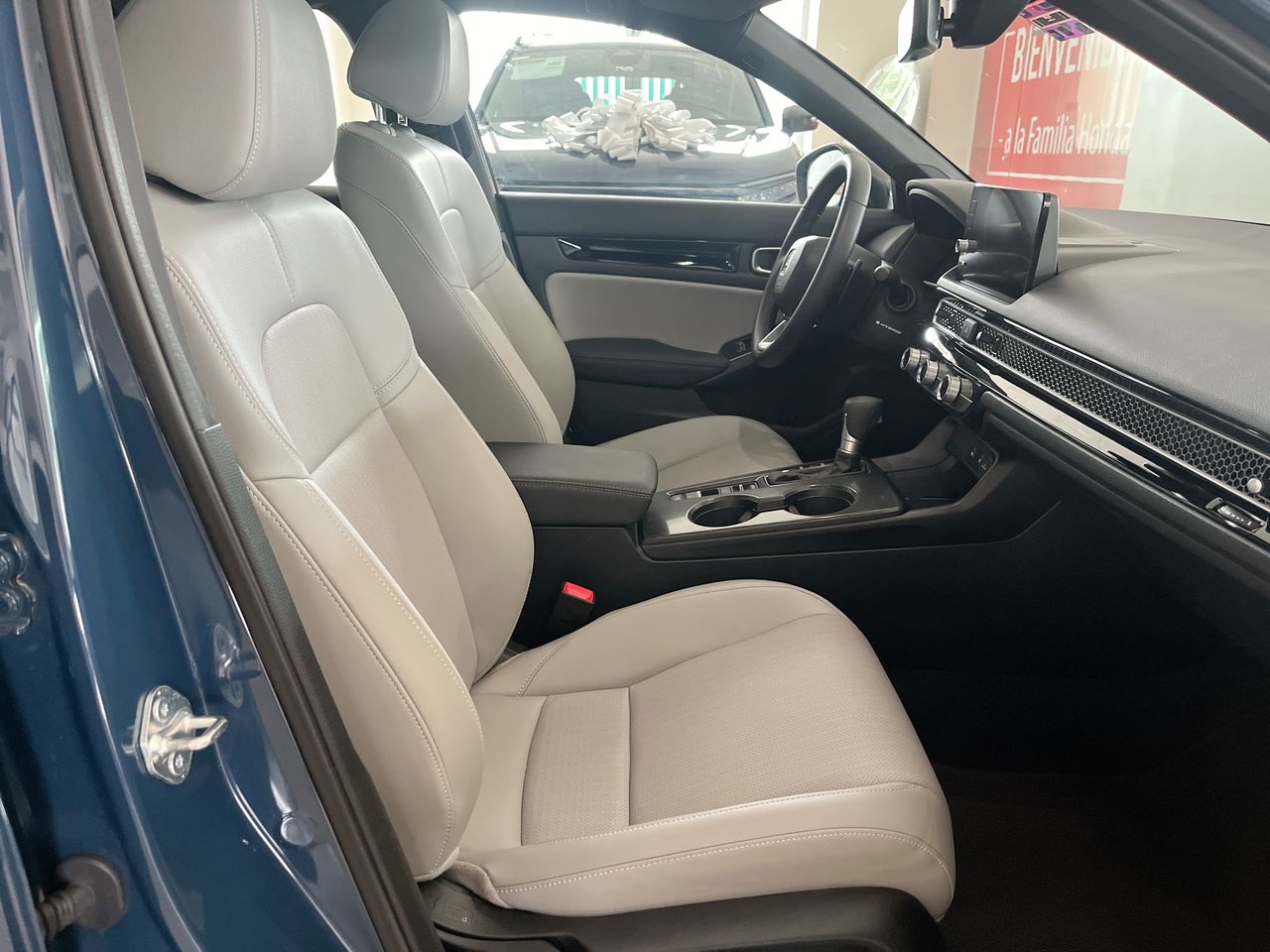 2025 Honda Civic 2.0 Touring Hev At