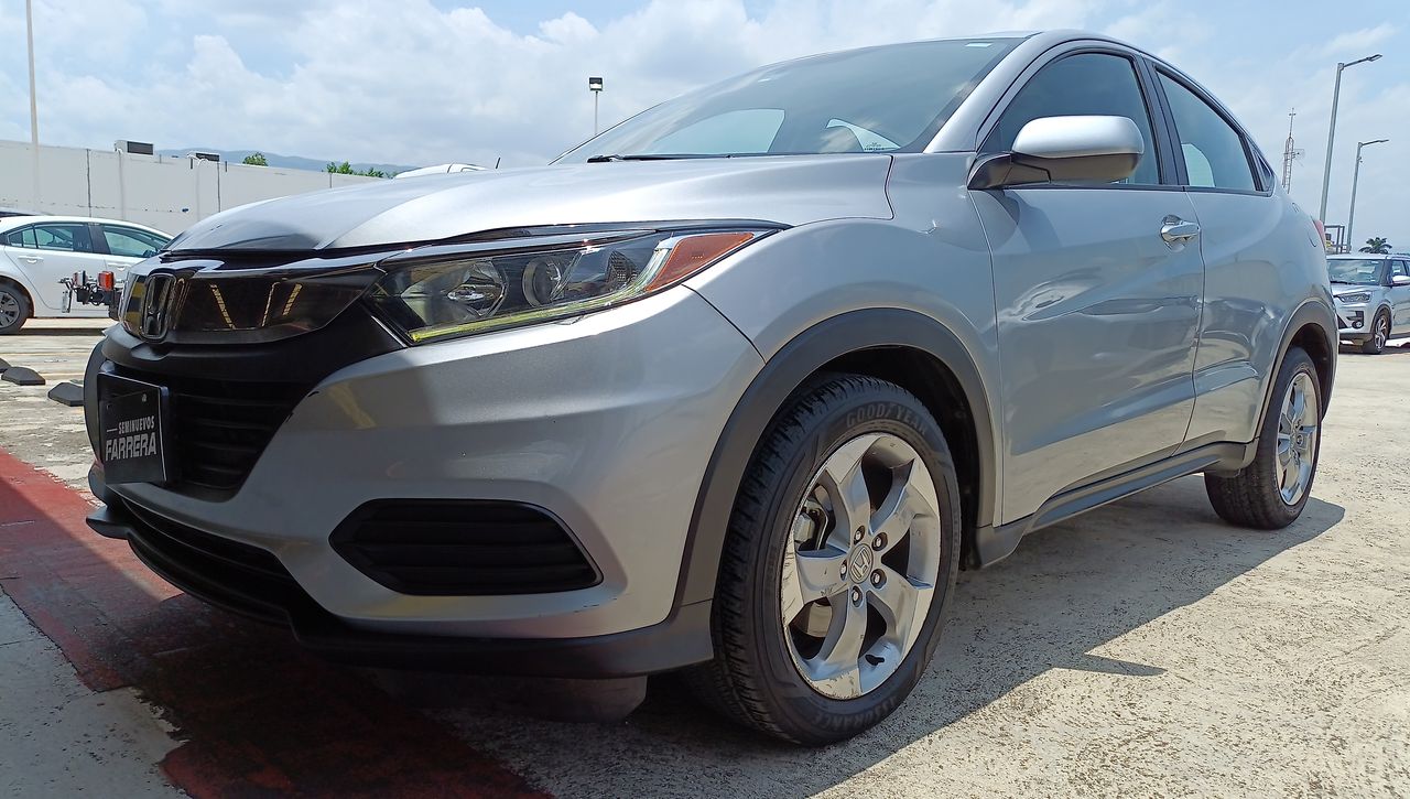 2022 Honda HR-V 1.8 Uniq Mt