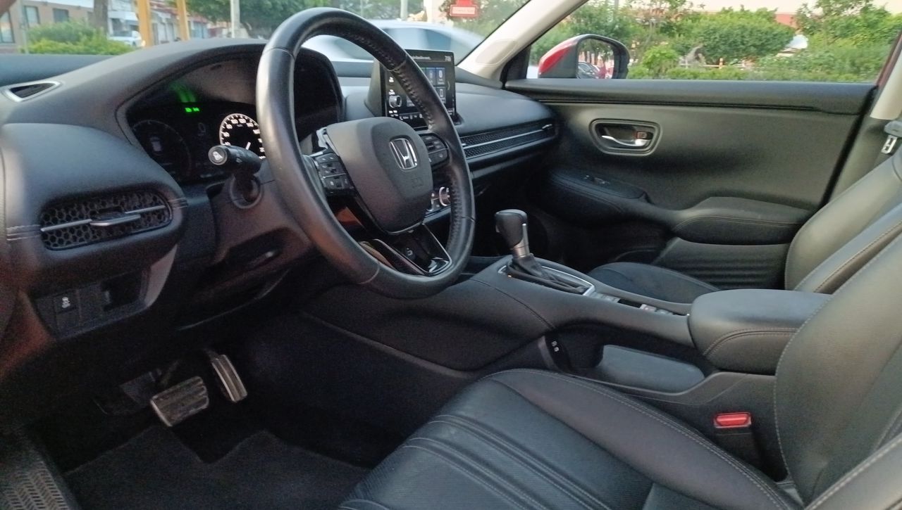 2025 Honda HR-V 2.0 Touring At