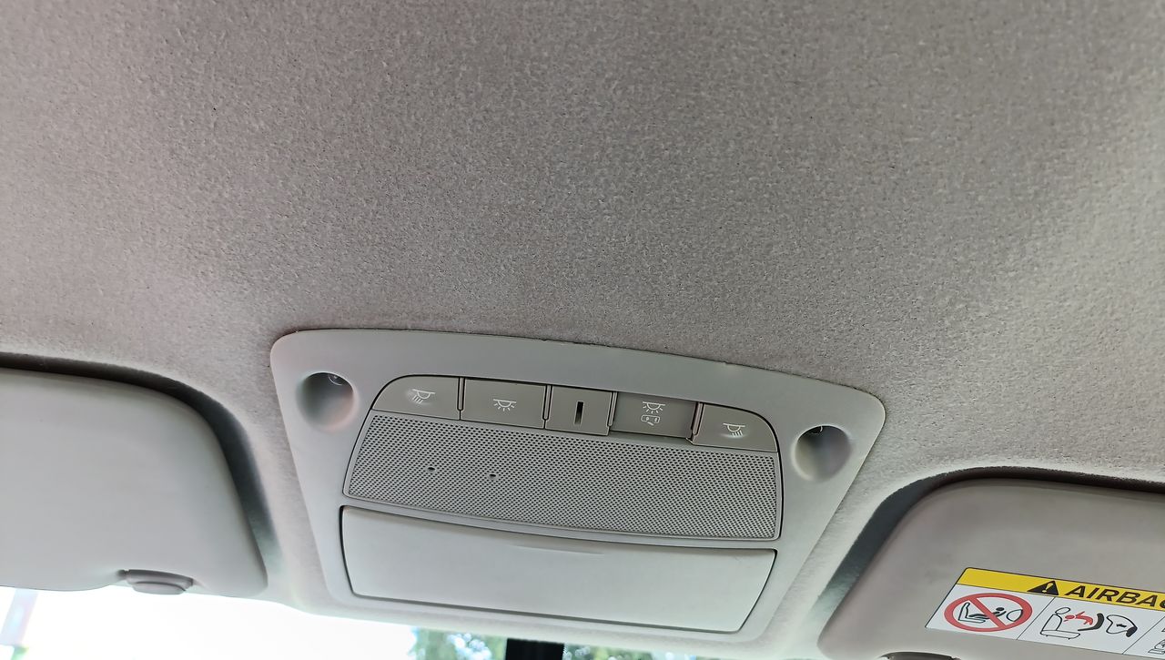 2020 Nissan NP300 Doble Cabina 2.5 SE Paq Seguridad Mt